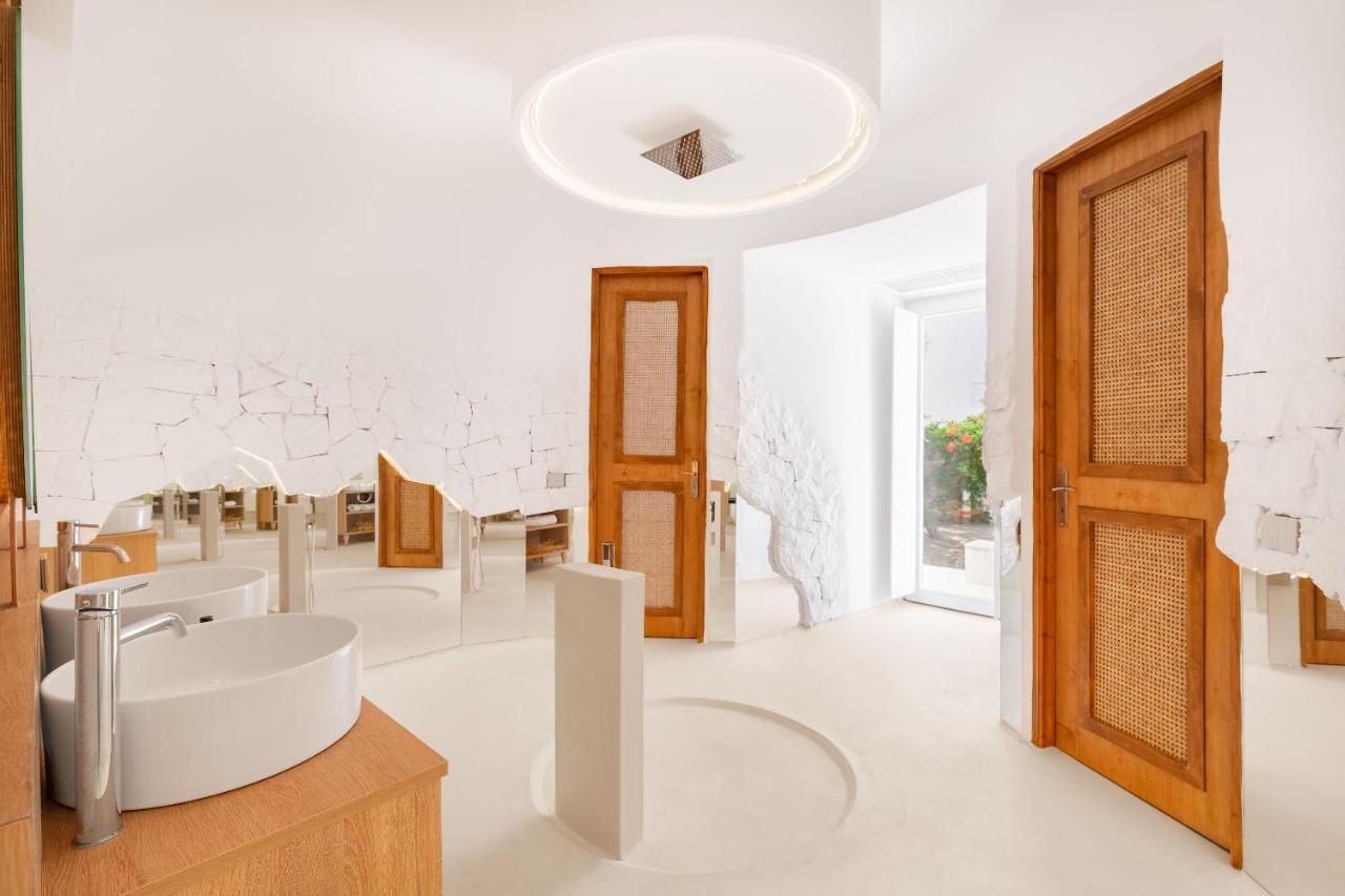 Faos Exclusive Suites Ornos  Buitenkant foto