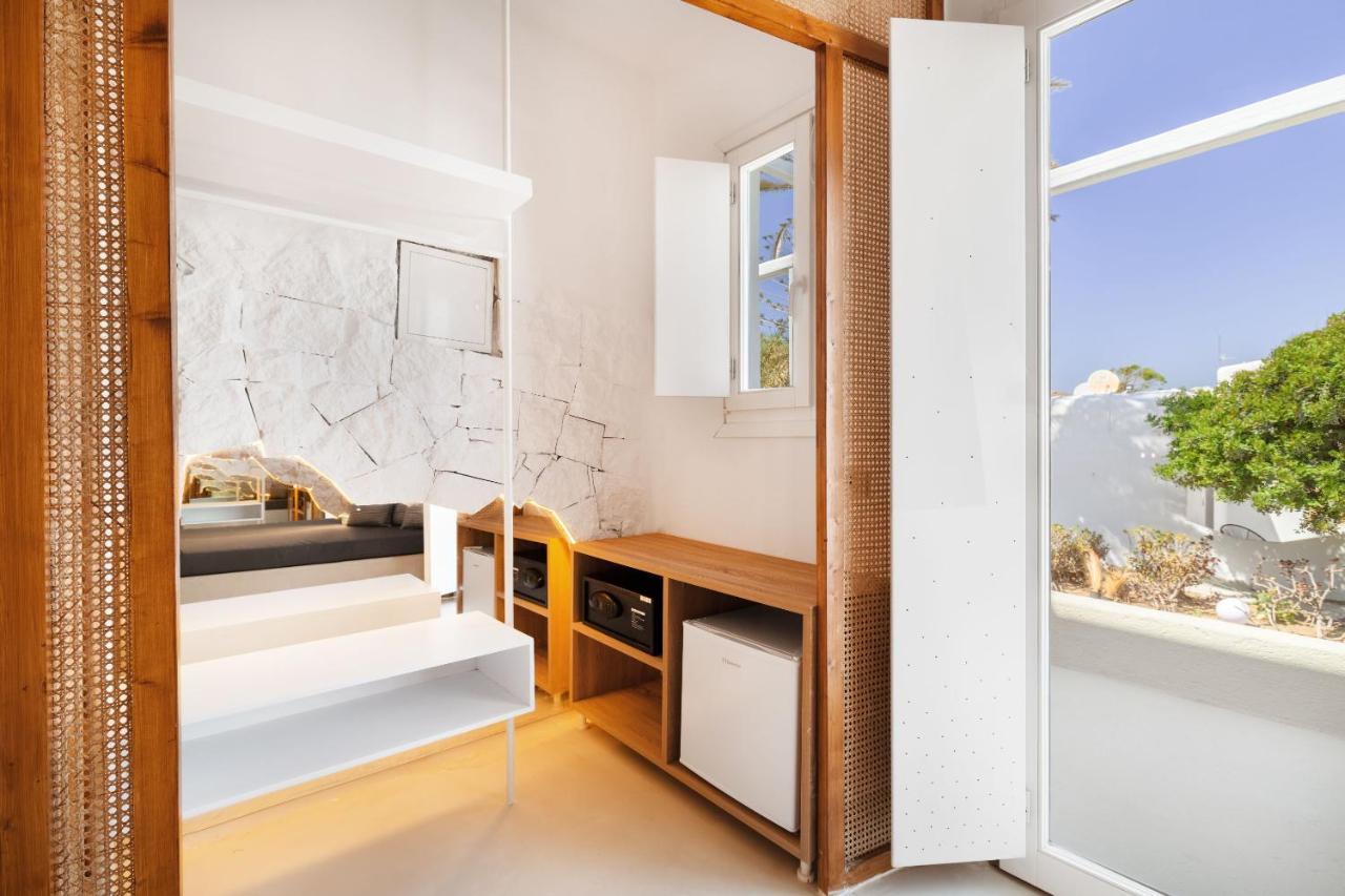 Faos Exclusive Suites Ornos  Buitenkant foto