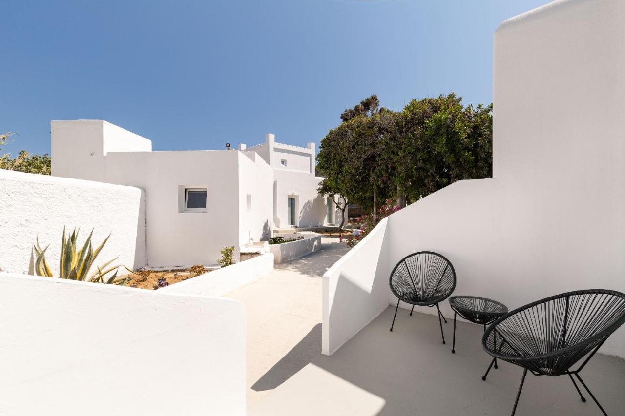 Faos Exclusive Suites Ornos  Buitenkant foto