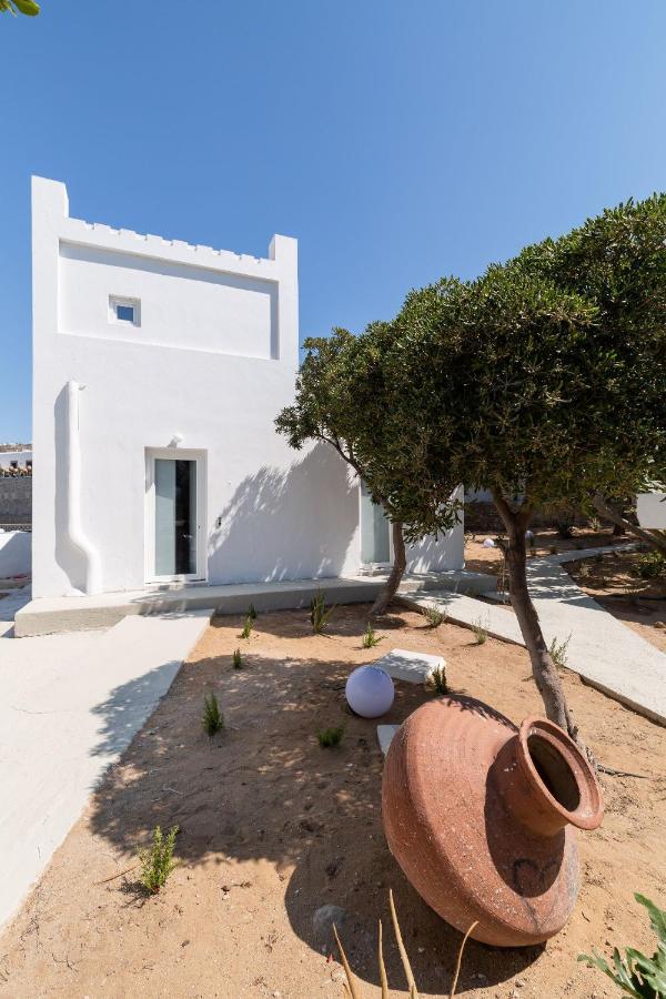 Faos Exclusive Suites Ornos  Buitenkant foto