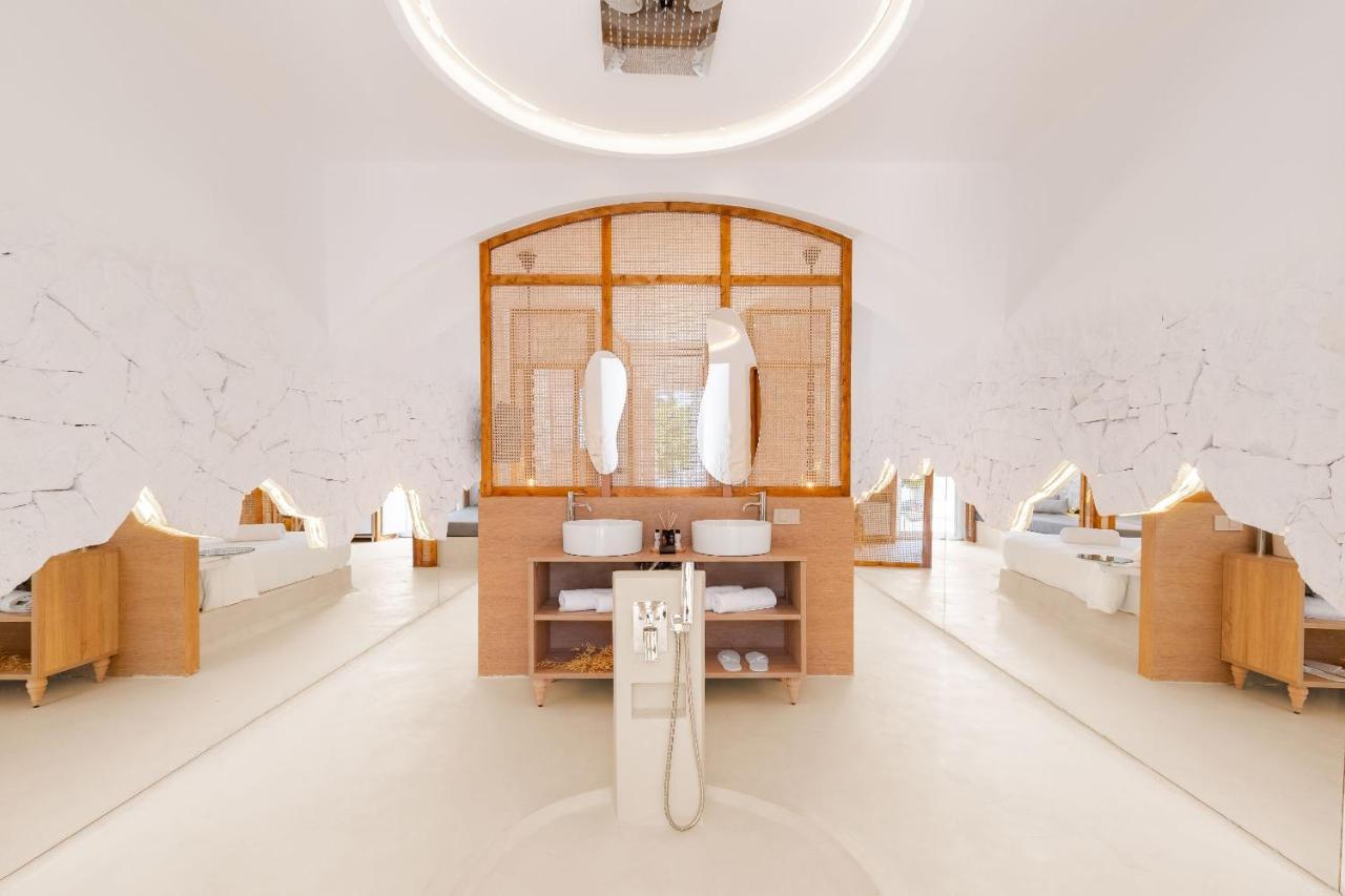 Faos Exclusive Suites Ornos  Buitenkant foto