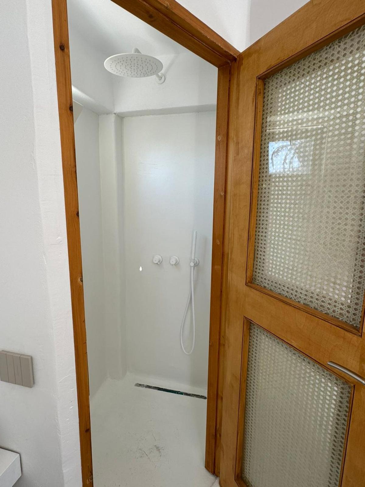 Faos Exclusive Suites Ornos  Buitenkant foto